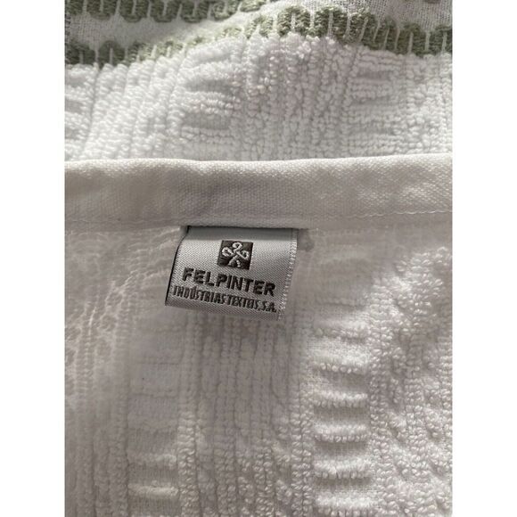 Filpinter Hand Towel White With Grey Accent - Picture 2 of 8